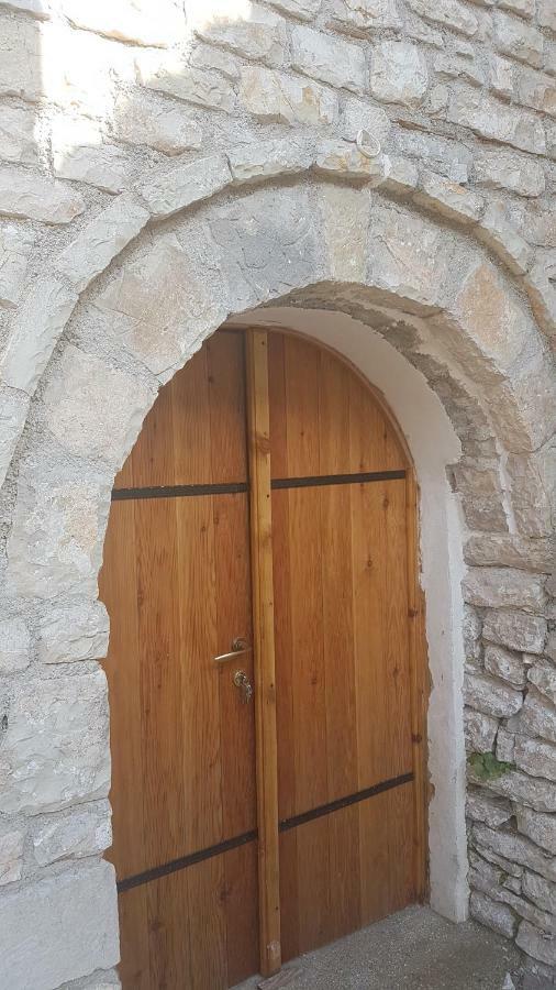 Olive Old Holiday home
